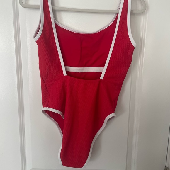 Lainsnow Ocean Isle One Piece (SOLD OUT STYLE) - Picture 3 of 8